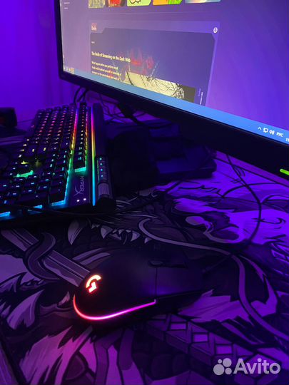 Игровой компьютер с девайсами