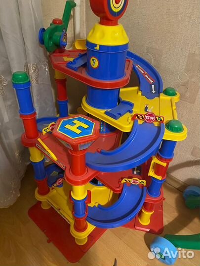 Wader Паркинг