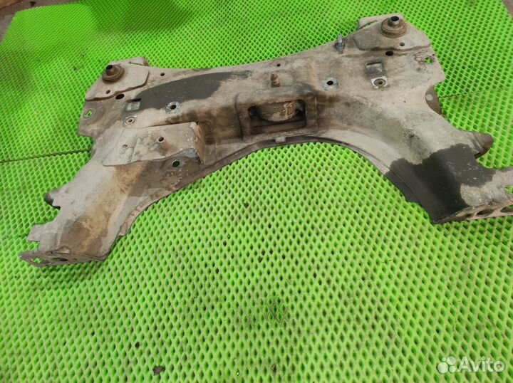 Подрамник Renault Megane 2