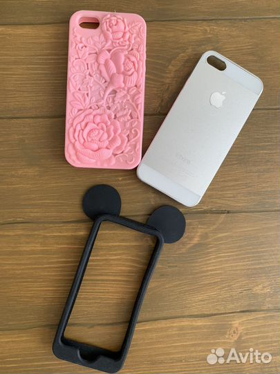 Чехлы на iPhone 5s