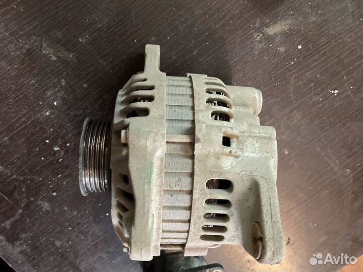 Генератор на Мицубиси