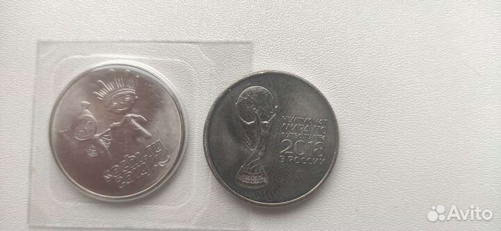 Купюра 100 р коллекционная