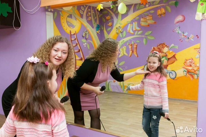 Педагог по вокалу