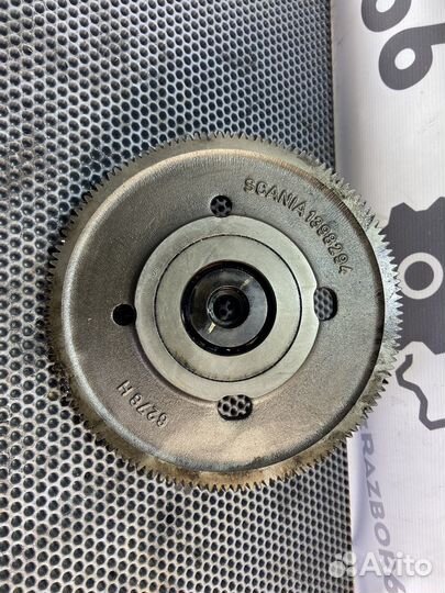 Шестерня грм DC11