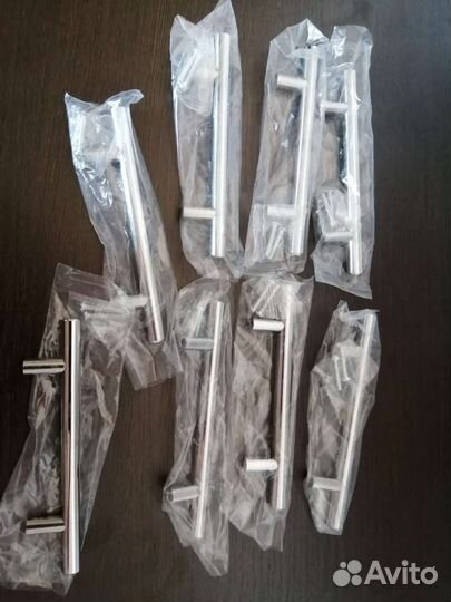 Ручки мебельные