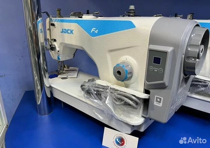 Универсальная прямострочная машина Jack JK-f4