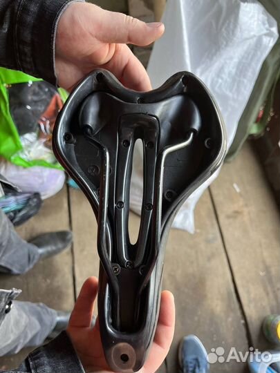 Седло велосипедное новое