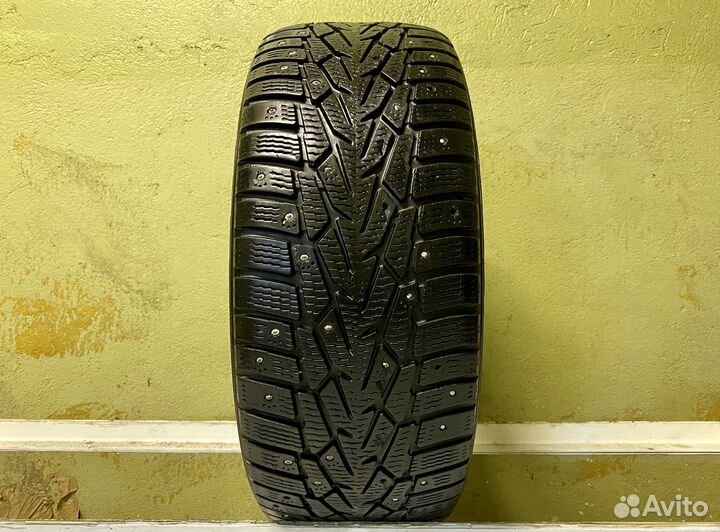 Nokian Tyres Hakkapeliitta 7 215/55 R16 T