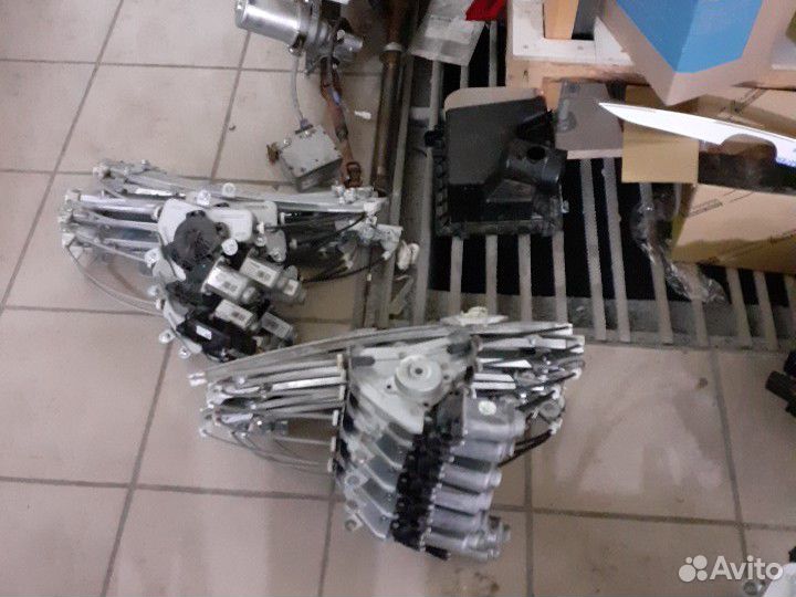 Стеклоподъемник передний левый правый Солярис 1
