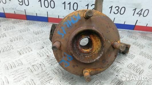 Ступица передняя правая nissan almera N16 (KML15N9