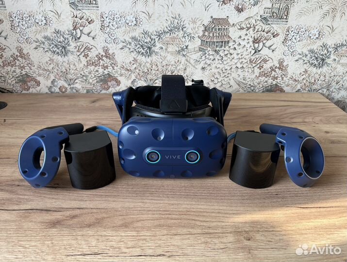HTC Vive Pro Eye Full Kit