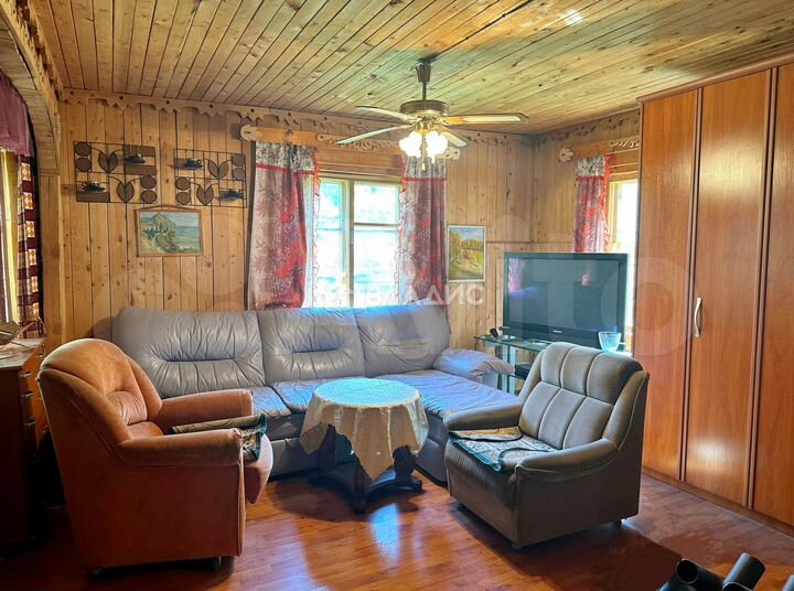 Дом 89 м² на участке 6 сот.