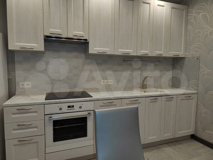 1-к. квартира, 40 м², 15/18 эт.