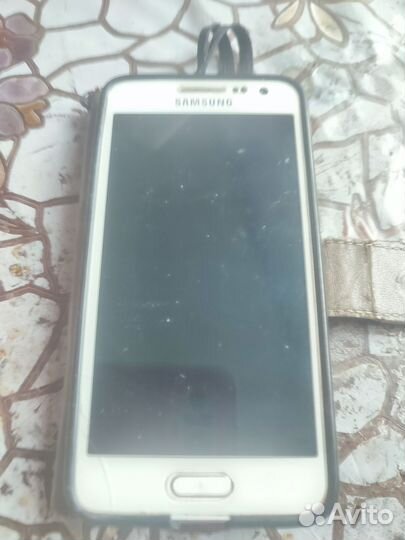 Samsung Galaxy A3 SM-A300F, 16 ГБ
