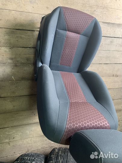 Сиденье водительское Форд Фиеста мк6 2011