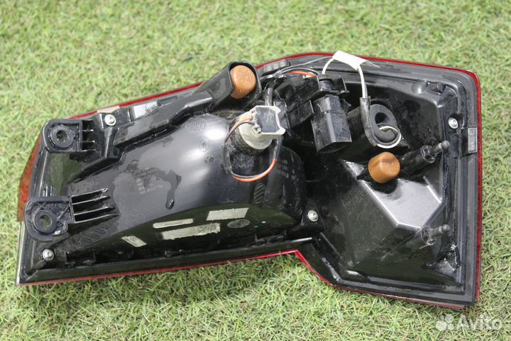 Фонарь задний наружный левый Skoda Rapid 20- (60U