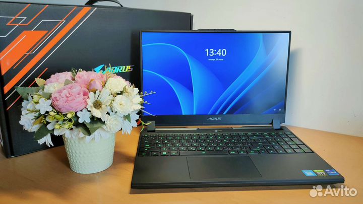 Игровой ноутбук Gigabyte Aorus 15