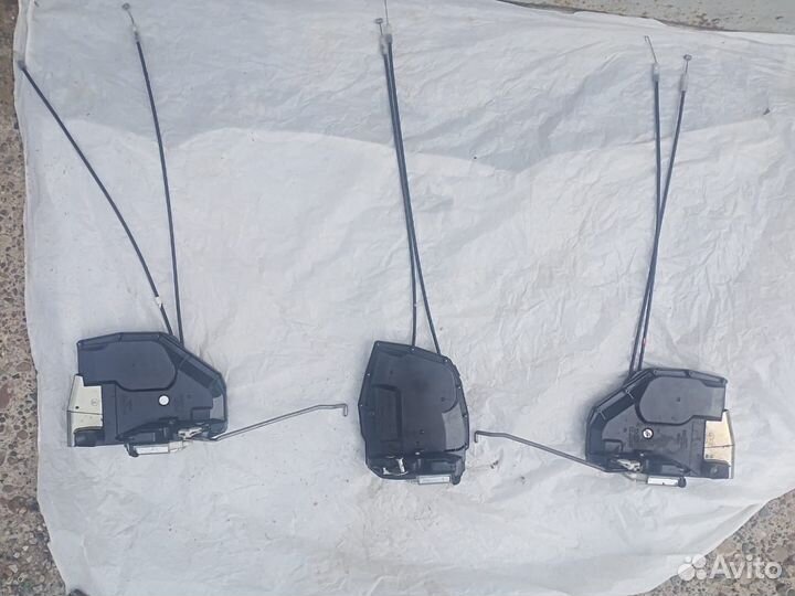 Замок двери suzuki swift