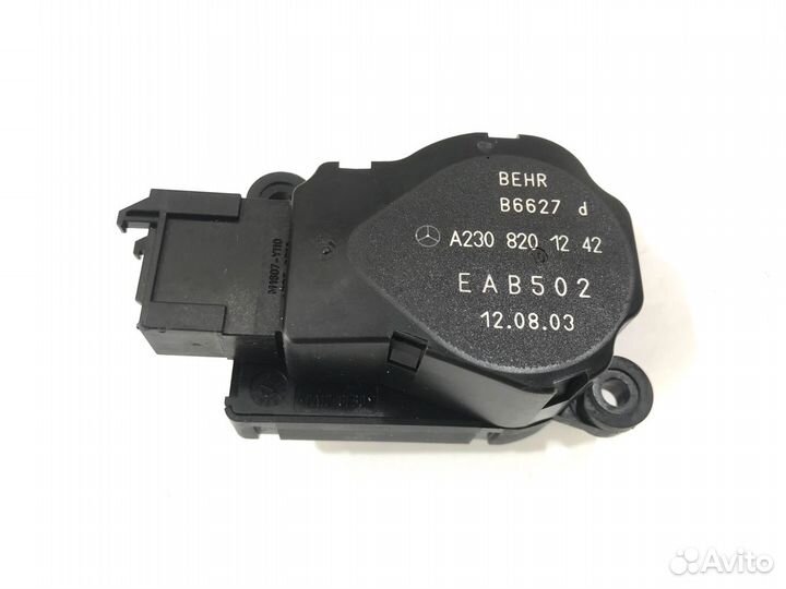 Моторчик заслонки Mercedes E W211