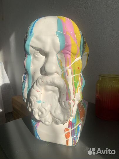 Гипсовая голова Сократа