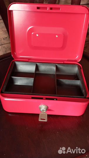Шкатулка- сейф