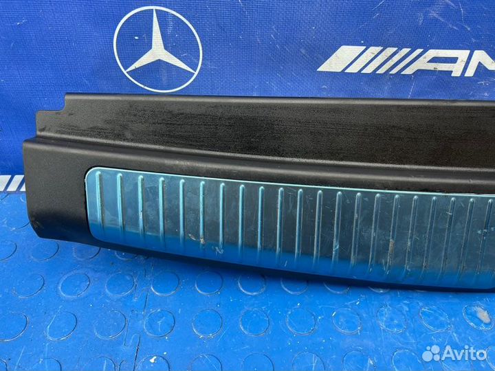 Накладка багажника Mercedes Ml350 W164 272.967