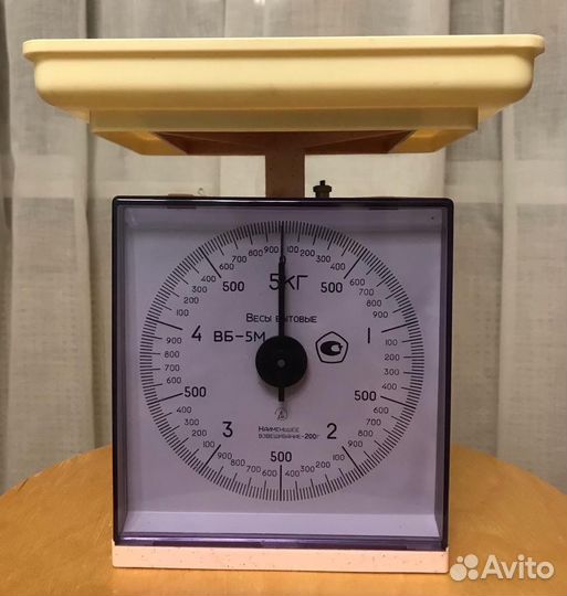 Весы бытовые механические на 5 кг., с чашей