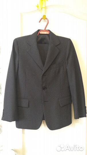 Костюм тройка