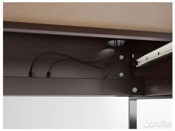 Компьютерный стол IKEA Micke