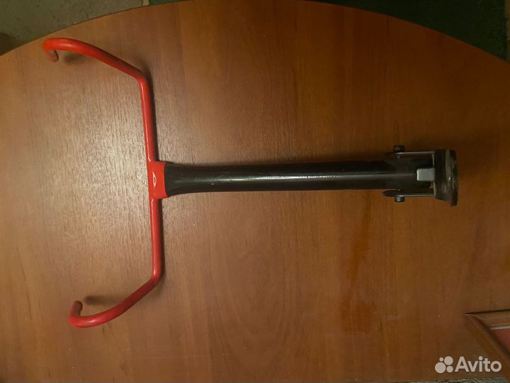 Крепление для велосипеда на стену