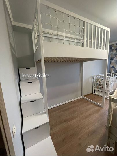 Детская кровать чердак домик