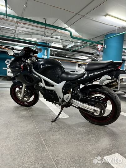 Suzuki sv650s