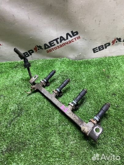 Топливная рейка Chevrolet Aveo T250 седан 1.2