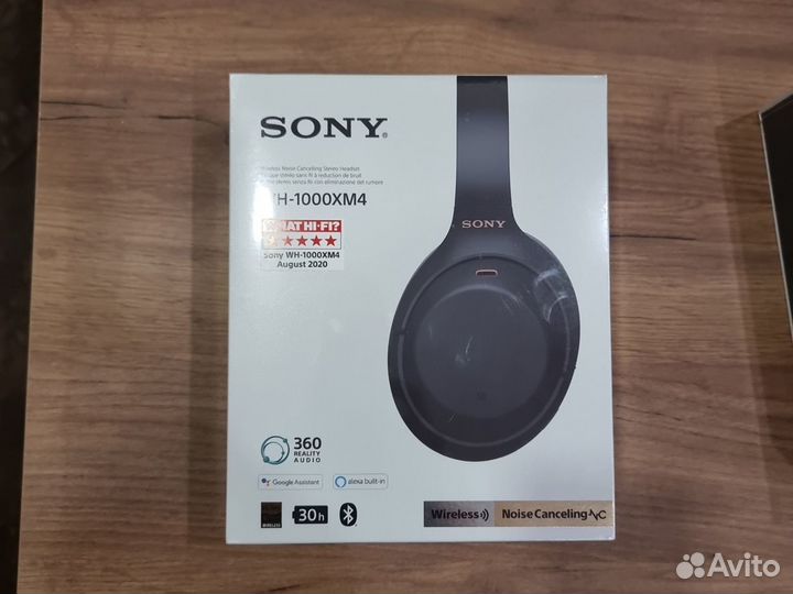 Беспроводные наушники Sony WH-1000XM4 черный