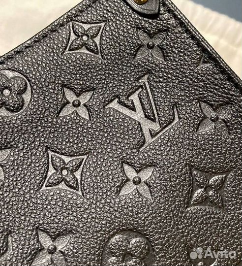 Сумка Louis Vuitton