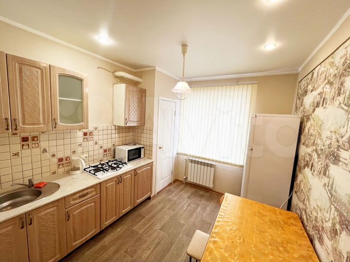 1-к. квартира, 40 м², 8/9 эт.