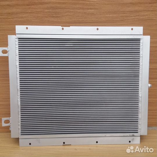 Радиатор водяной Doosan 225NLC-V