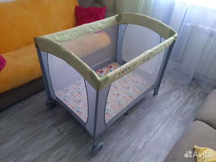 Манеж - кроватка Mothercare