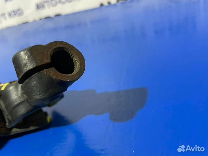 Рулевой карданчик Toyota Mark X GRX121 3GR