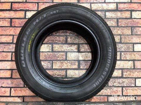 Bridgestone Dueler H/T D687 225/65 R17