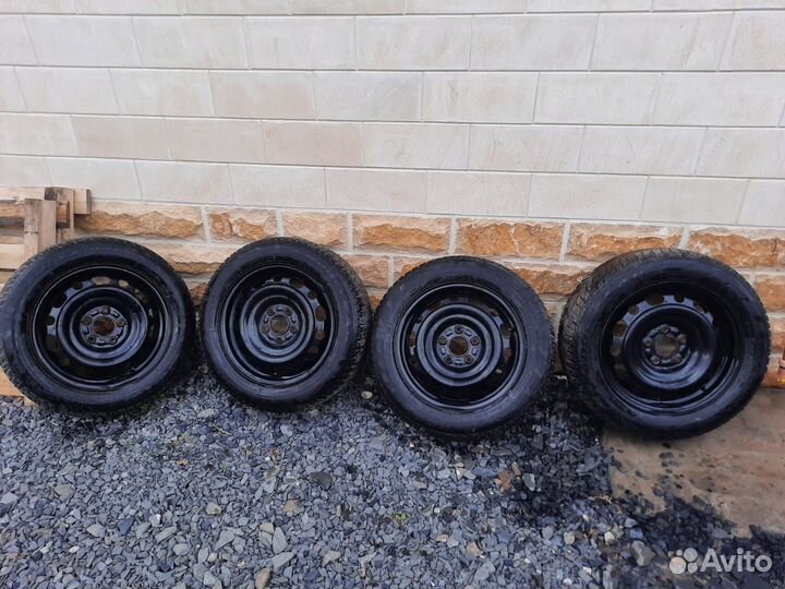 Goodyear UltraGrip Ice+ 205/60 R16