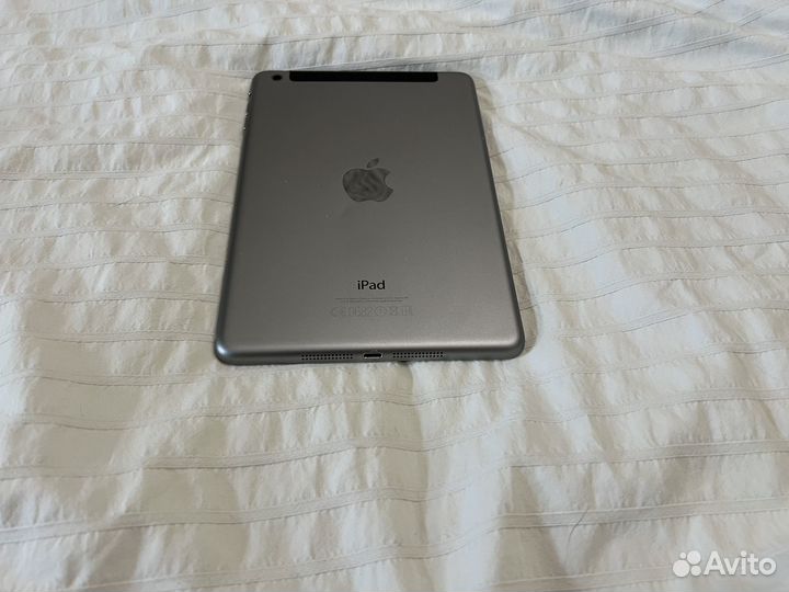 iPad мини в хорошем состоянии