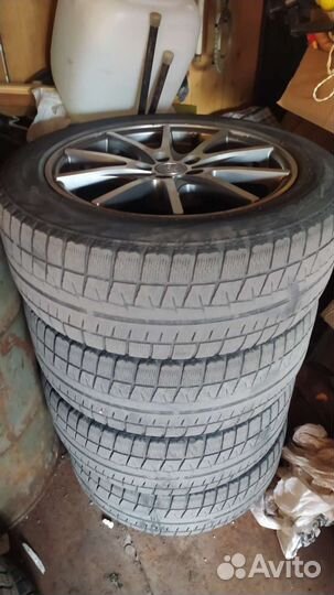 Bridgestone Blizzak Revo GZ 205/55 R16