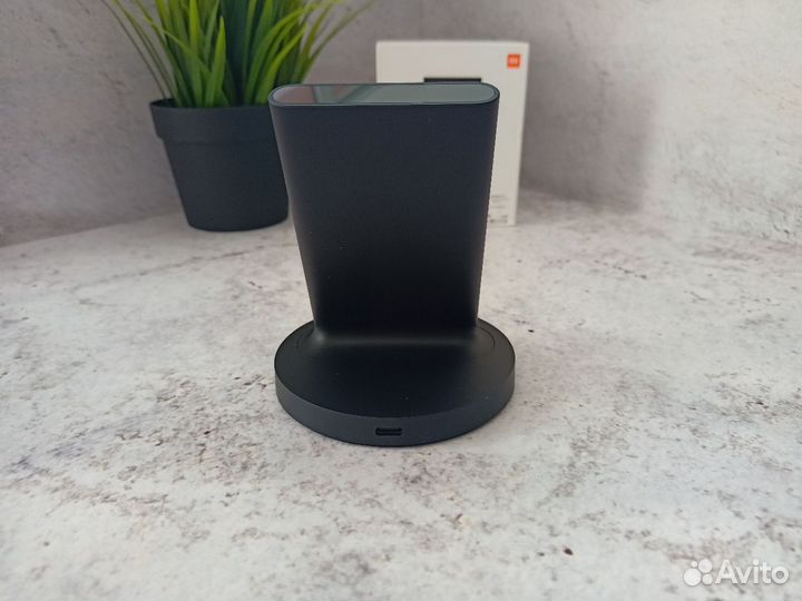 Беспроводное зарядное устройство Xiaomi 20W