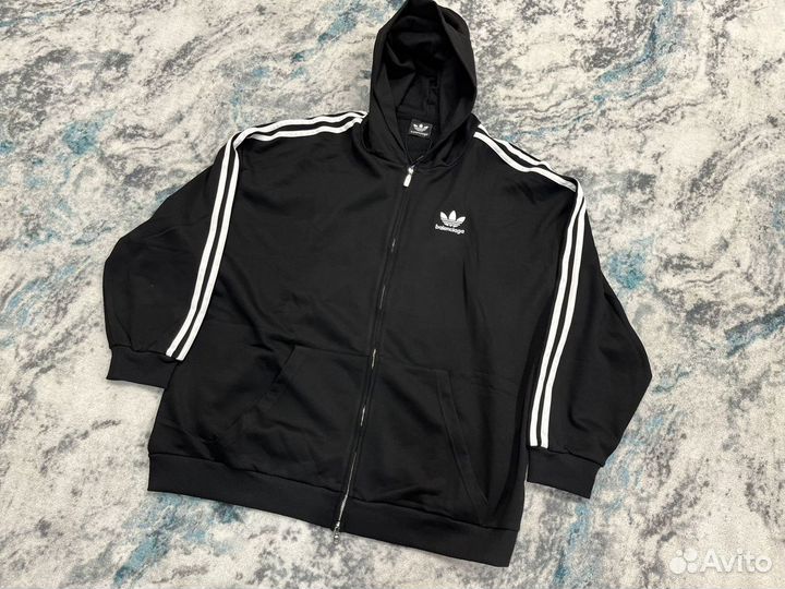 Balenciaga x Adidas zip hoodie как у kai angel