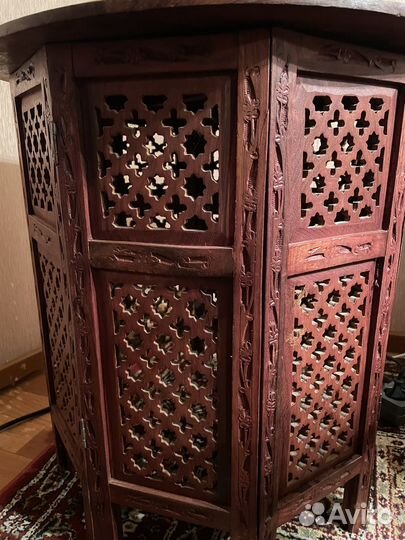 Индийский столик (дерево, ручная работа)