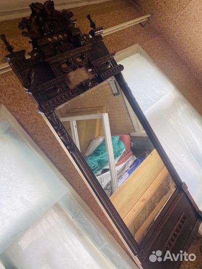 Зеркало настенное старинное