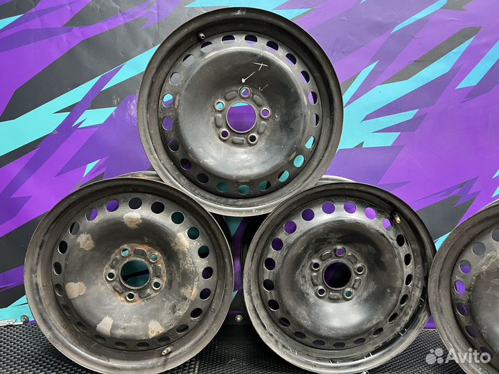 Комплект штампованных дисков R16 5x108