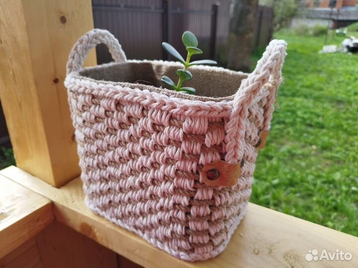 Корзина ручной работы