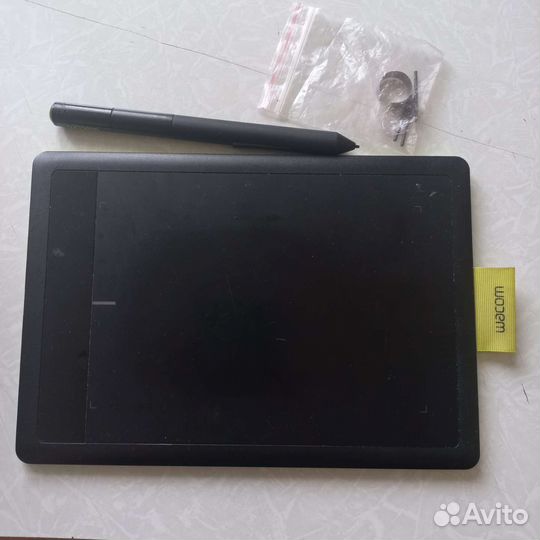 Графический планшет wacom one